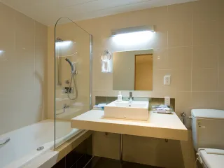 2012-05-04 Cecuko C Interior edits - Glen Claydon Photography