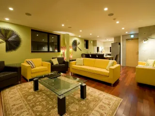 2012-05-04 Cecuko C Interior edits - Glen Claydon Photography